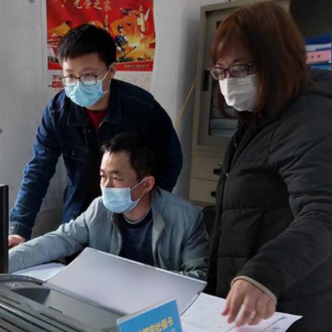 选调生服务期满可以留在本地吗？