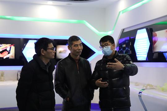 句容市科技局领导一行莅临南京铖联考察调研