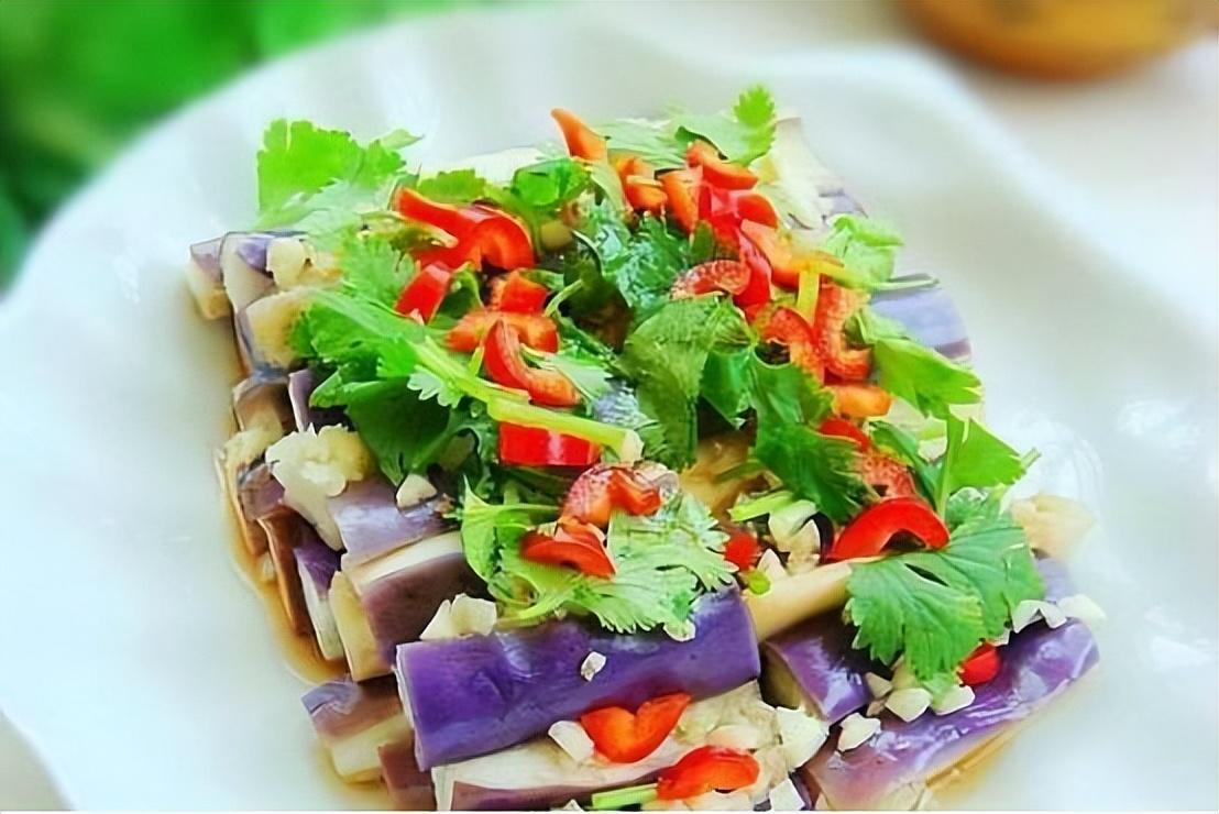 大厨在家做什么美食（你觉得做美食是自己在家探索）