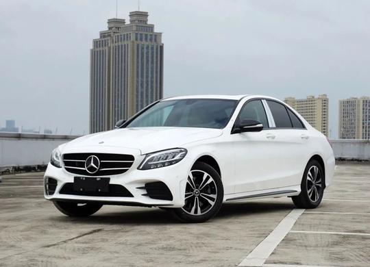 为什么二手市场那么多3年内准新车？