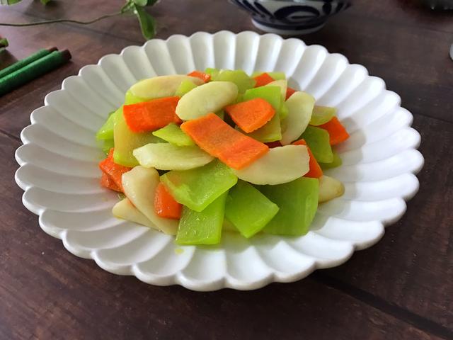 0～6岁孩子每天该吃多少蔬菜
