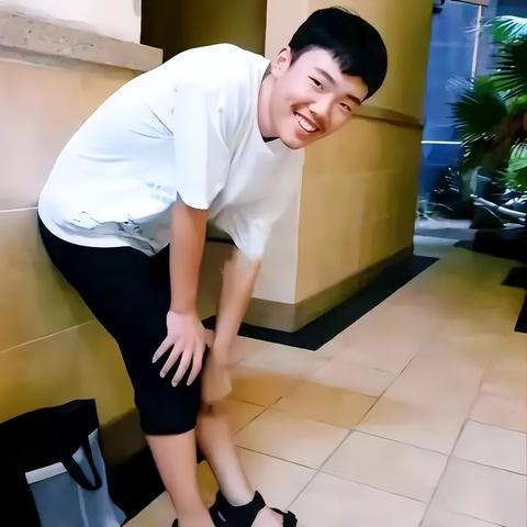 石家庄市小孩坠楼的长尾关键词有哪些