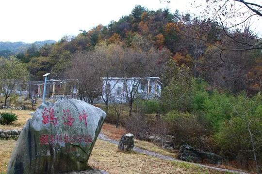 安庆冷门小众景点，秋季枫叶火红，开发完善拥有独特美景