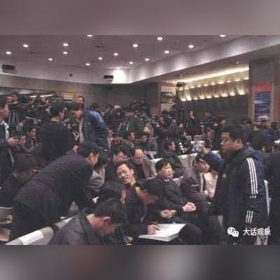 中学足球比赛拍摄地点的长尾关键词有哪些