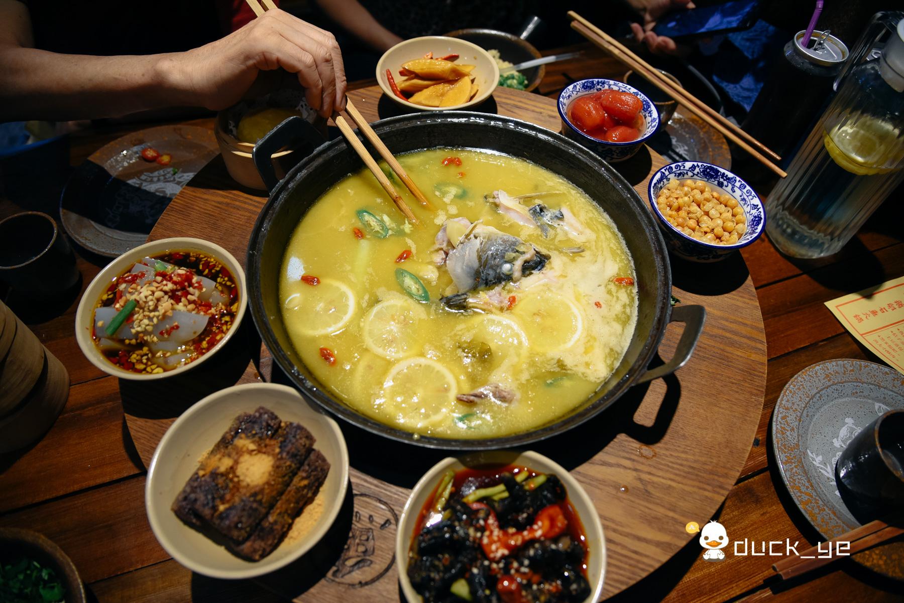 成都有什么美食店（请问到成都必去的几个地方是哪里）