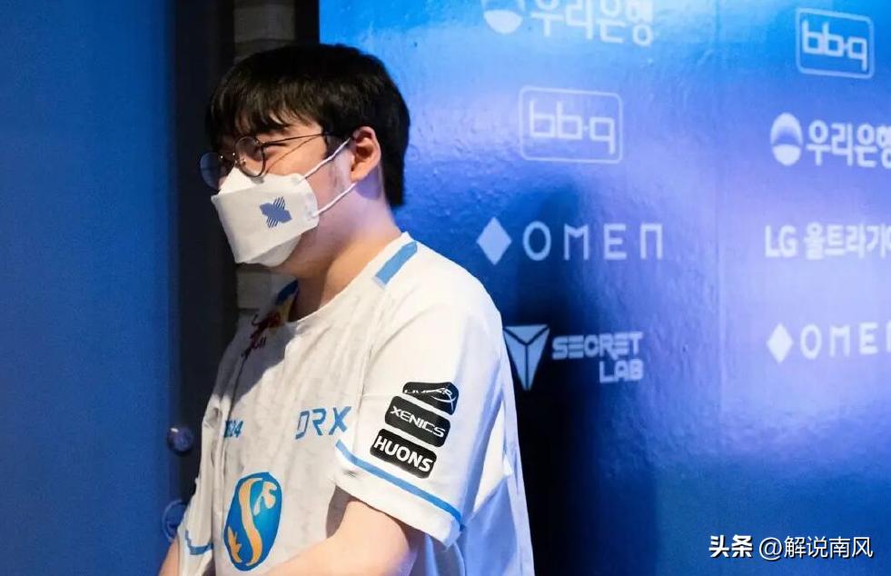 原神怎么玩才不更新（原神到了更新卡迟迟不更新是怎么回事）