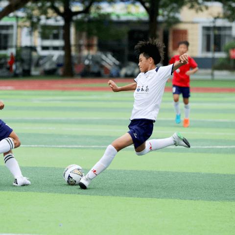 足球竞赛规则共有多少章