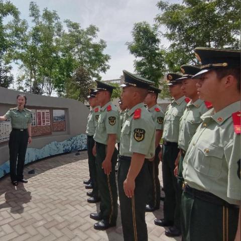 兰州军区善后办政委的相关长尾关键词有哪些