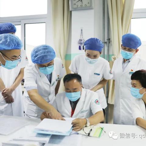 青岛市黄岛区中心医院与西海岸新区中心医院是一个吗？