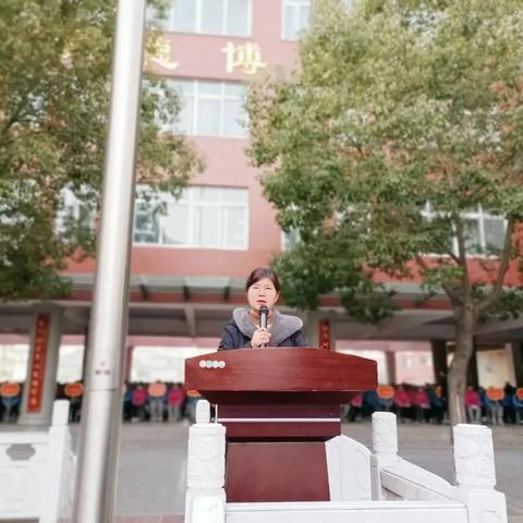 明月峰桂林全景相关长尾关键词有哪些