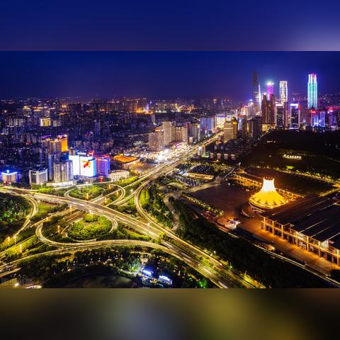 南宁市现在代管哪个市