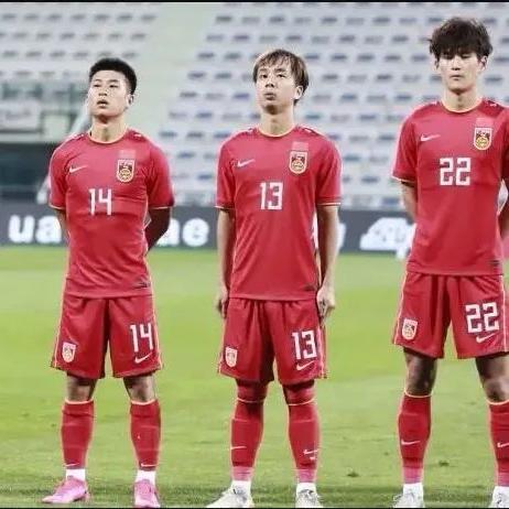 模仿美国足球运动员的长尾关键词有哪些