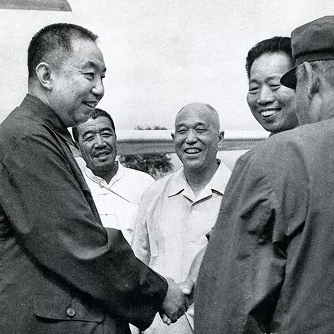 唐山市委书记最新消息~唐山市委现任书记