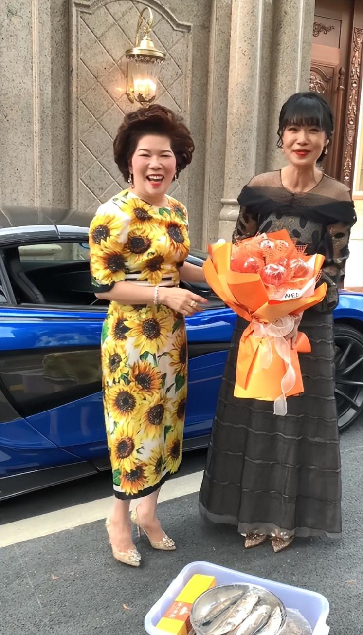 抖音修改器无限钻石
 /抖音修改器无限钻石下载安装