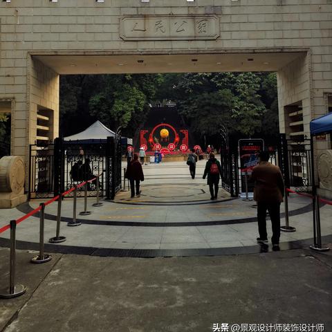 西安市人民公园里有什么