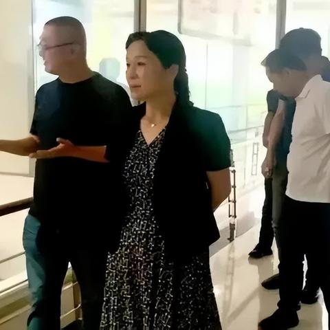 83年猪2025运势生肖(1983年生肖猪2023年运势大全)