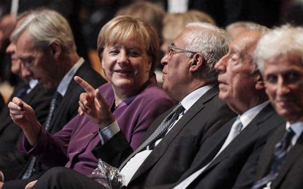 美国威胁切断对乌克兰的情报和武器供应