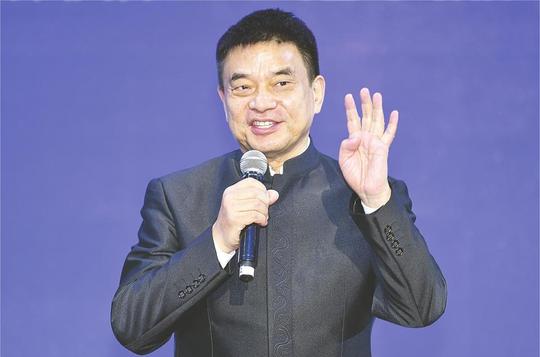 新希望董事长刘永好，四兄弟齐心创业，靠卖饲料实现逆袭
