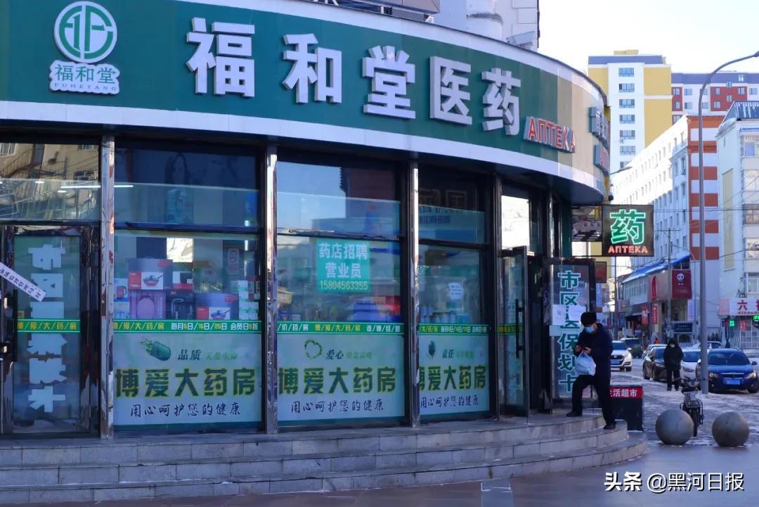众联广场美食街有什么美食（赤峰有哪些夜市）