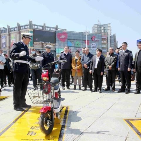 哈尔滨机车女骑行员相关长尾关键词有哪些