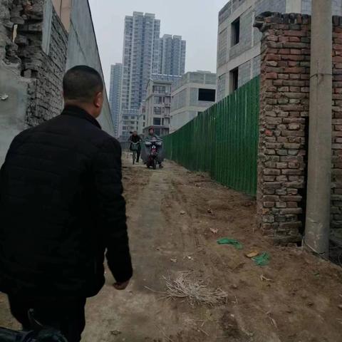 保定市突然封路的长尾关键词有什么