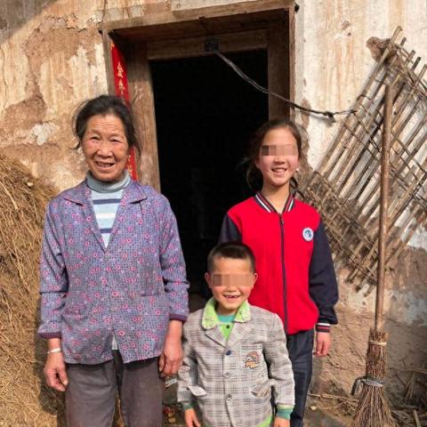 厦门美女车祸的相关长尾关键词有哪些
