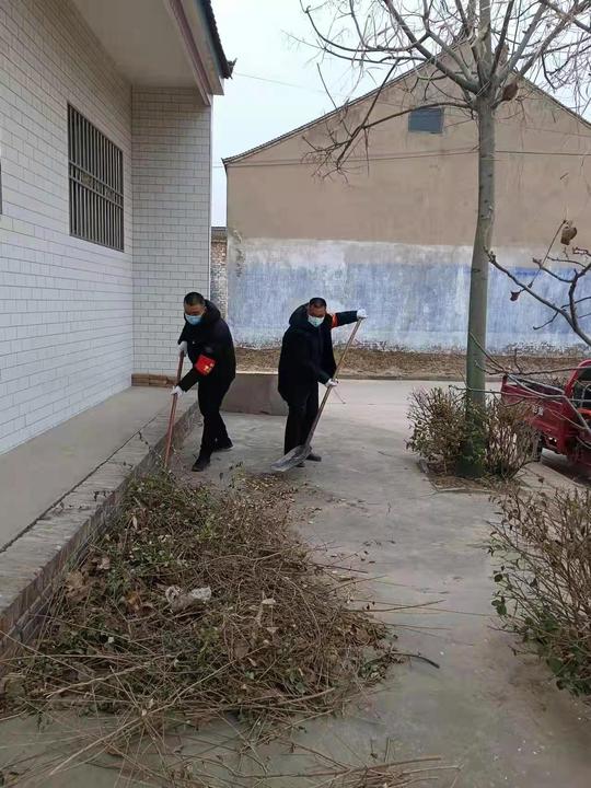 为民谋事践初心下沉基层勇担当——合阳县城关街道办安阳村第一书记杨东锋