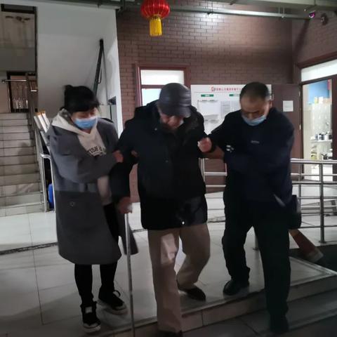 成都市老年卡坐地铁时间的长尾关键词有哪些