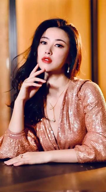 朱珠最惊艳的三张全身照片