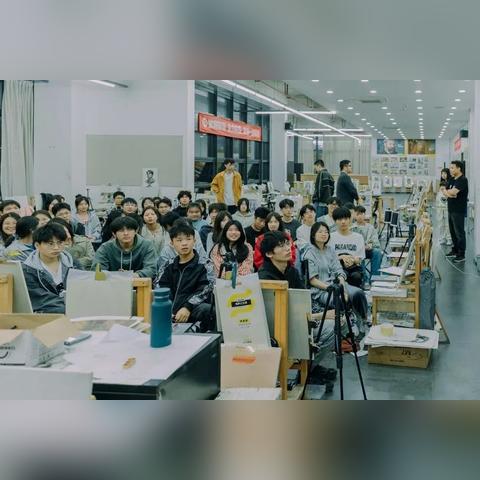 杭州老鹰画室学费详细的收费标准？