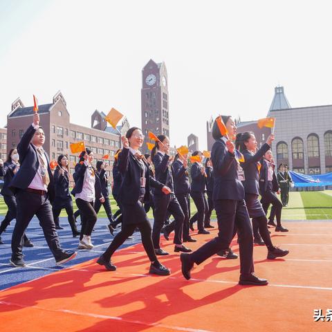 江苏苏州常熟外国语初级中学网的长尾关键词有哪些