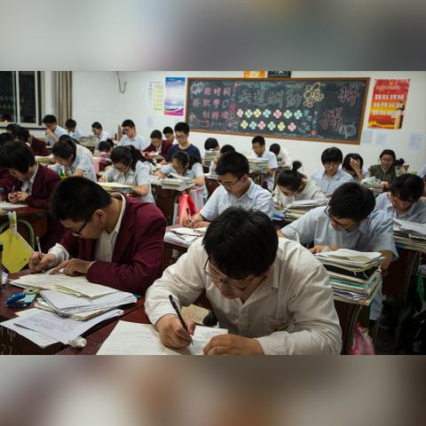 河南哪个是让摆摊