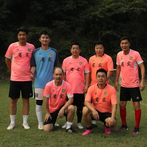 足球比赛氛围的文案的长尾关键词有什么