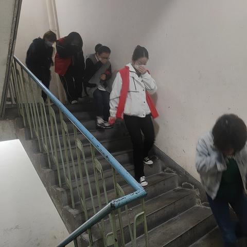 兰州红星大厦在哪里的相关长尾关键词有哪些