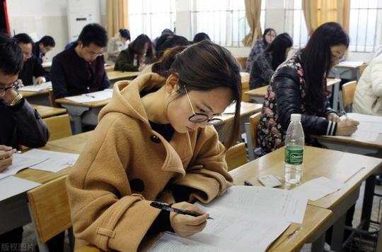 4月起“冷门”事业单位招人，工作清闲待遇好，大专学历起报