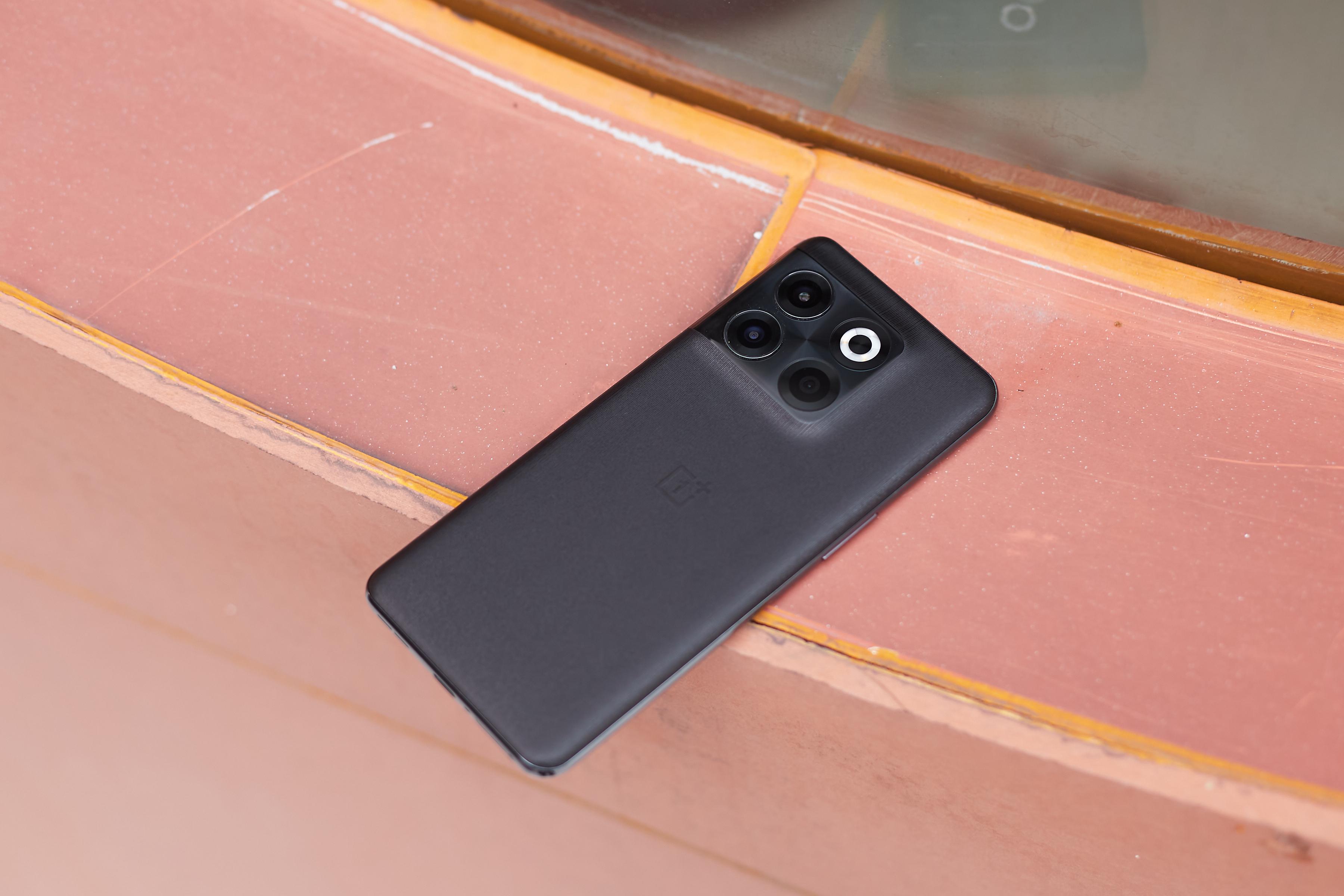 原神金属磨砂卡怎么样(华为matebook14玩原神怎么样)