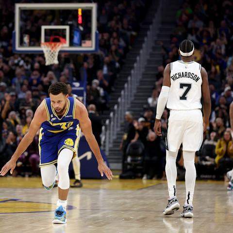 河南胜客餐饮的相关长尾关键词有哪些