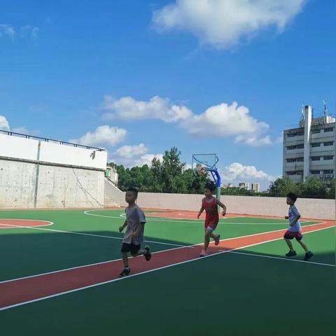 广州市灵活就业2022年退休金多少？