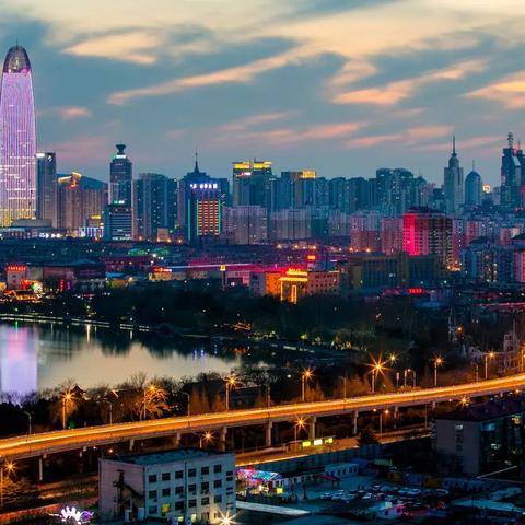 临沂市和泰安市哪个大