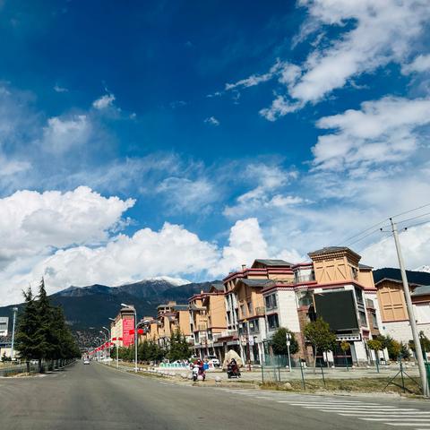 福建特斯拉西藏的相关长尾关键词有哪些