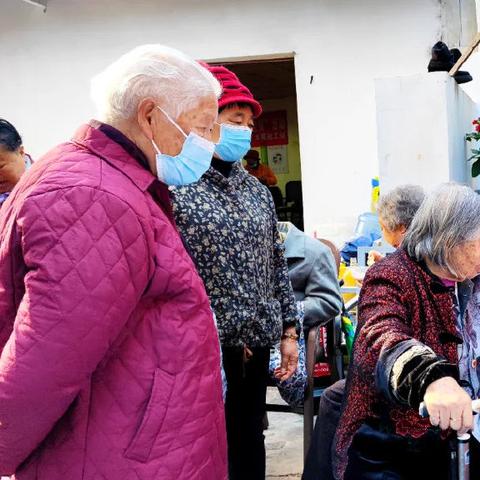 昆明市老年补助政策的长尾关键词有什么