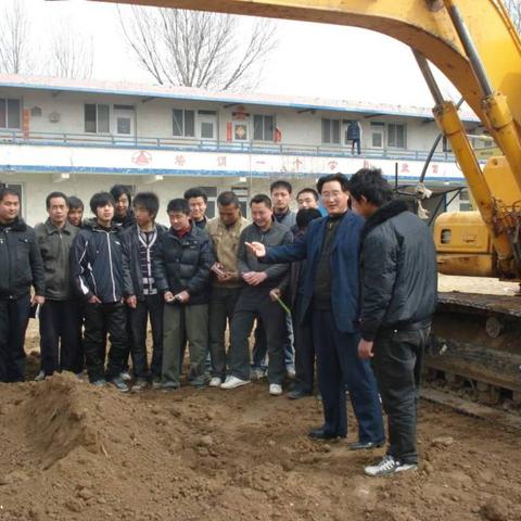济南市天桥区哪个技校好