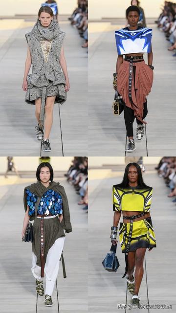 谷爱凌骑马秀腹肌图片