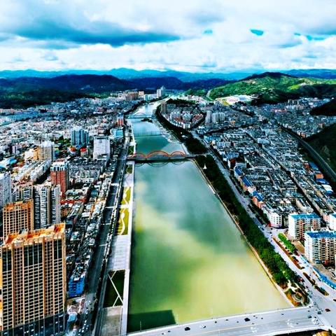 2021年福建省户籍人口最多的县市？