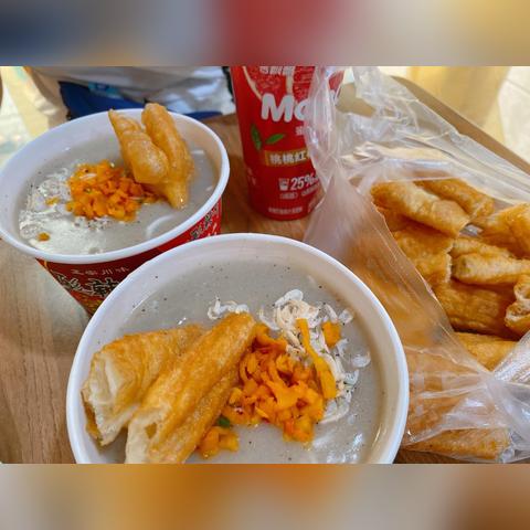 武汉市什么地方离美食近