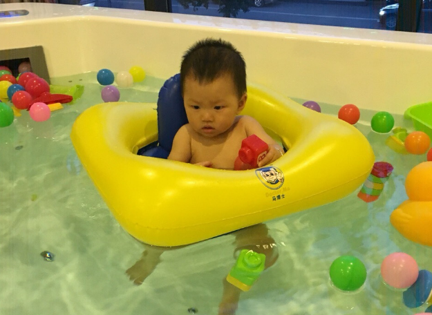孩子游泳有什么好处和坏处