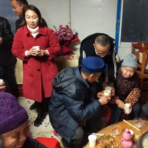 桂林小山头村村委电话相关长尾关键词有哪些