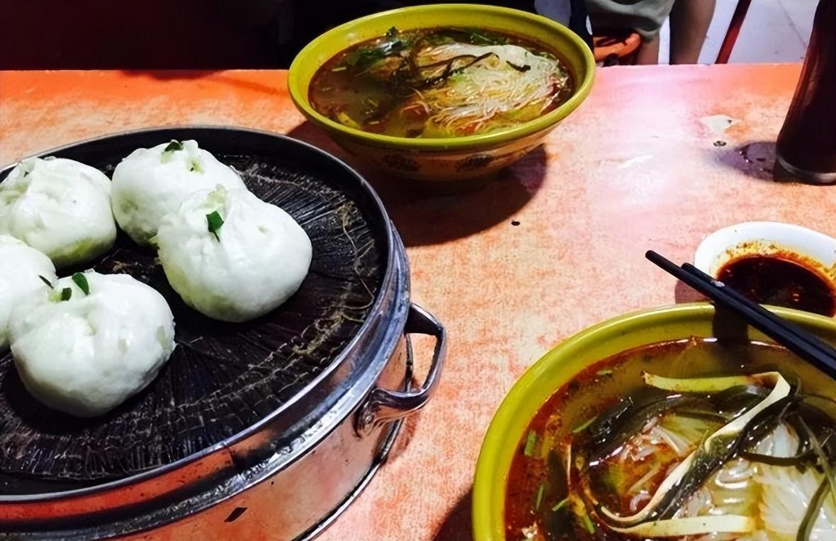 西安什么美食最贵（西安美食与中国八大菜系有关联不）