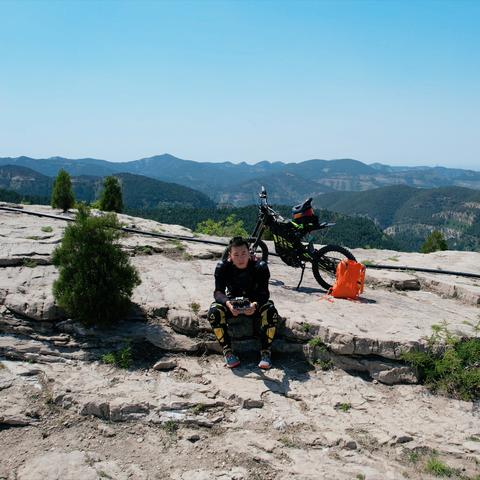 济南市龙洞属于哪个区