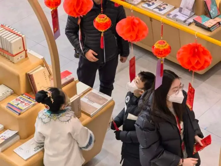 在哪里做拉新 新帕拉梅拉油箱在哪里